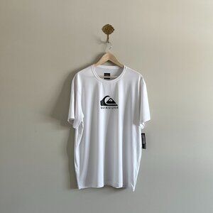NWT Quiksilver XXL UV Performance Surf Tee Moisture Wicking Active Shirt
